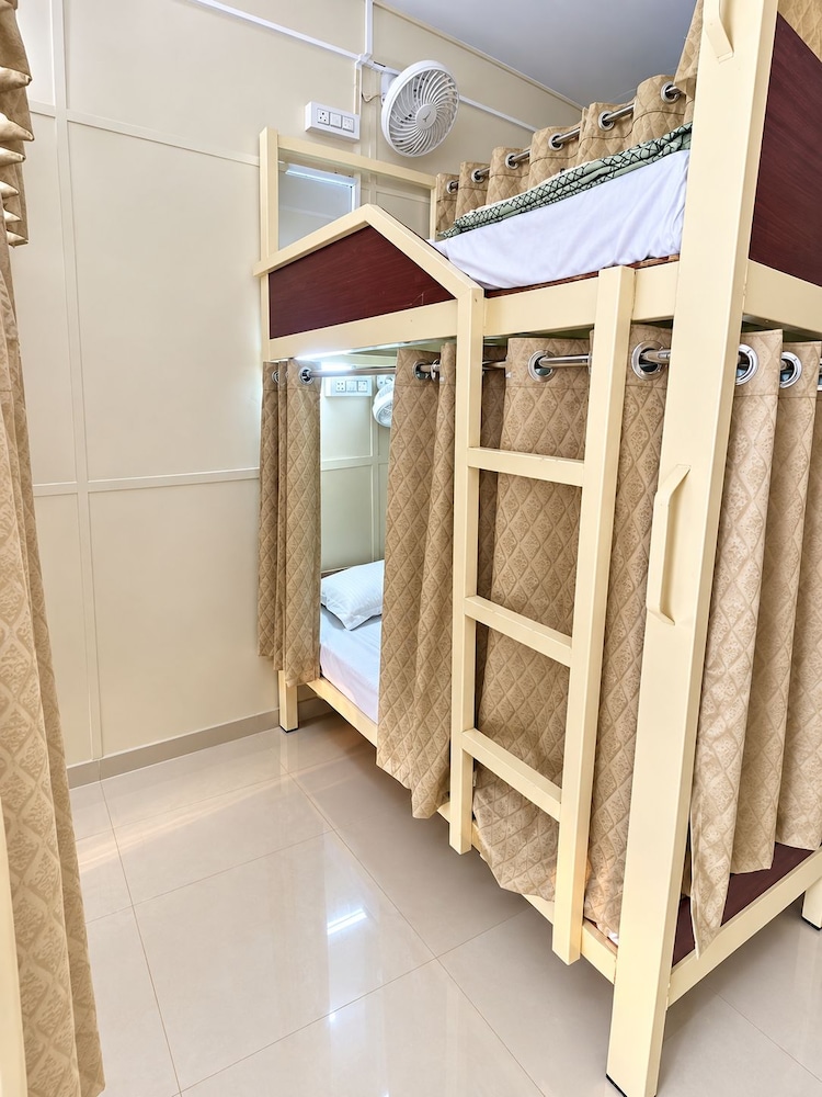 ShreeJi Dormitory — фото 4