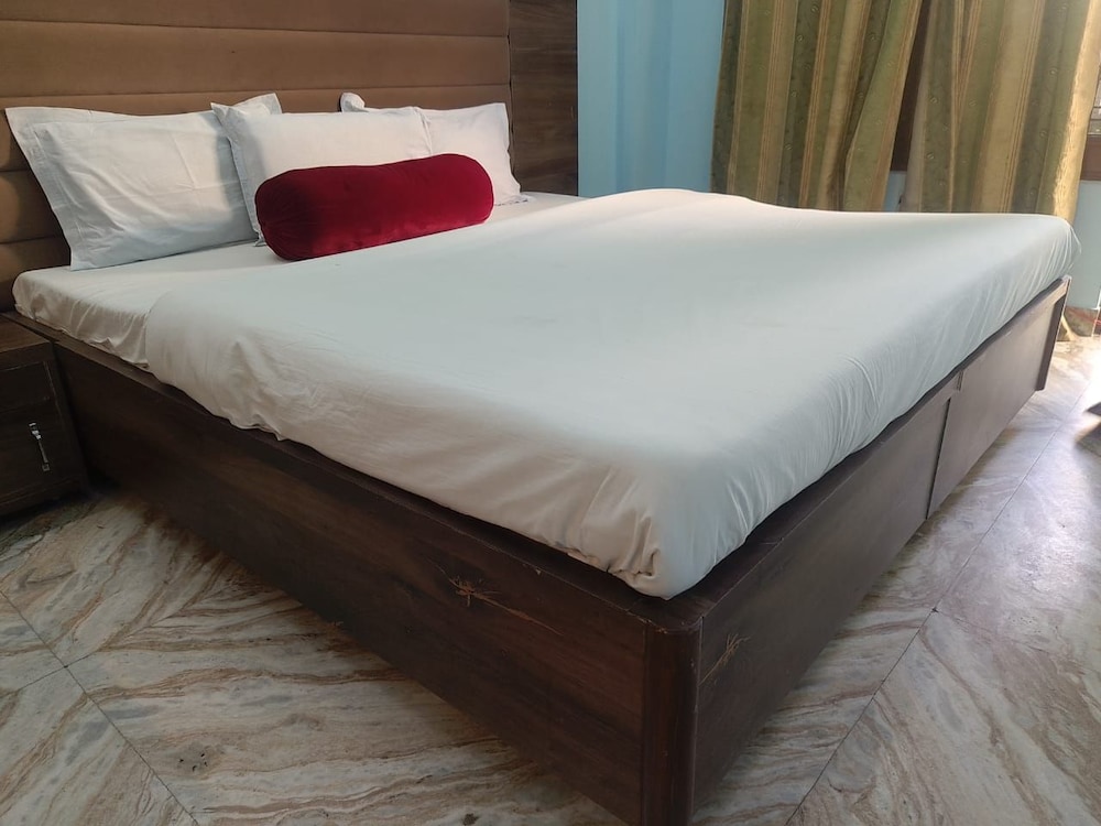 HOTEL SHIV VISHRAM — фото 4