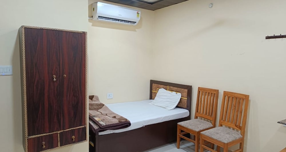 Maa Tulsi Guest House Ayodhya — фото 2