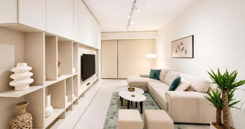 Victoria Levanco Apt by TrulyCyprus — фото 3