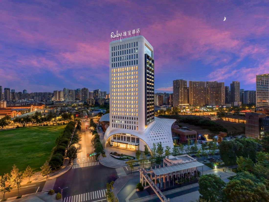 Chengdu Eastern Suburb Memory Ruby Hotel — фото 4