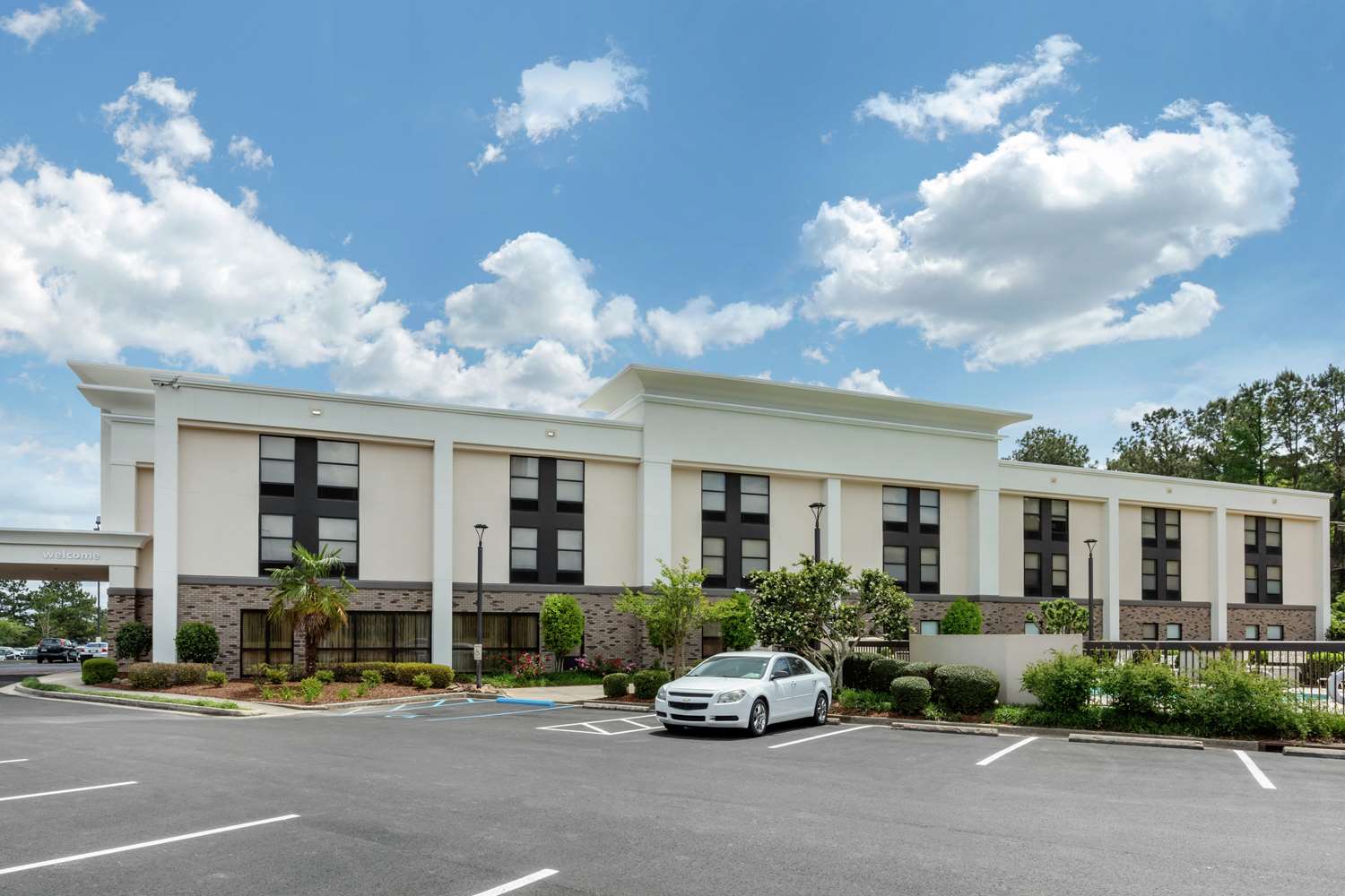 Hampton Inn Brookhaven — фото 2