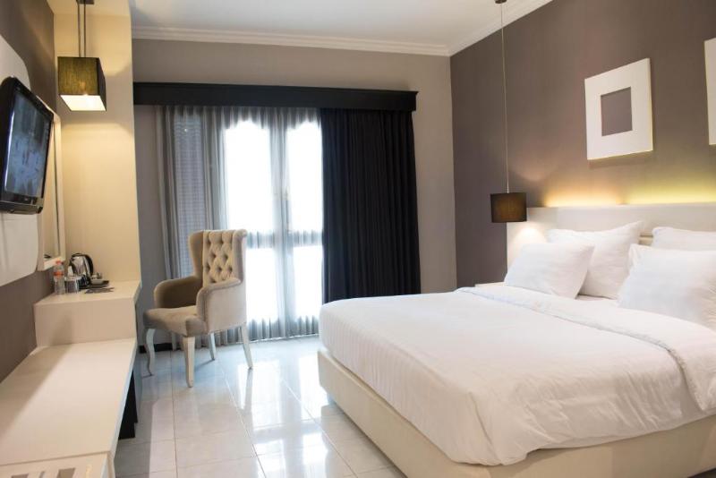 Luminor Hotel Jember — фото 3