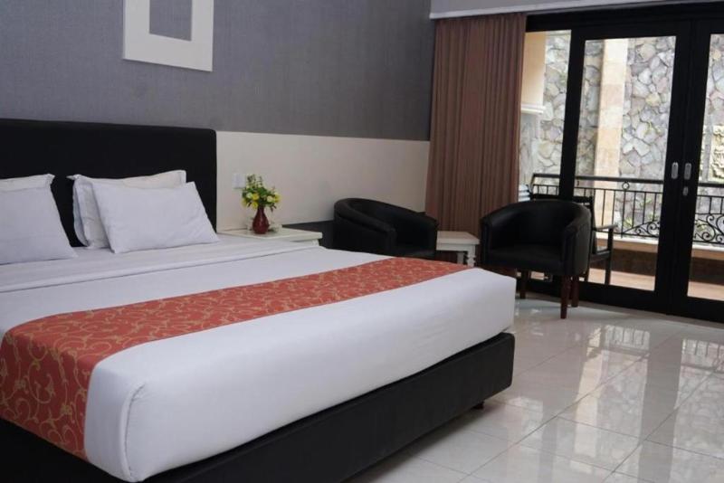 Luminor Hotel Jember — фото 2
