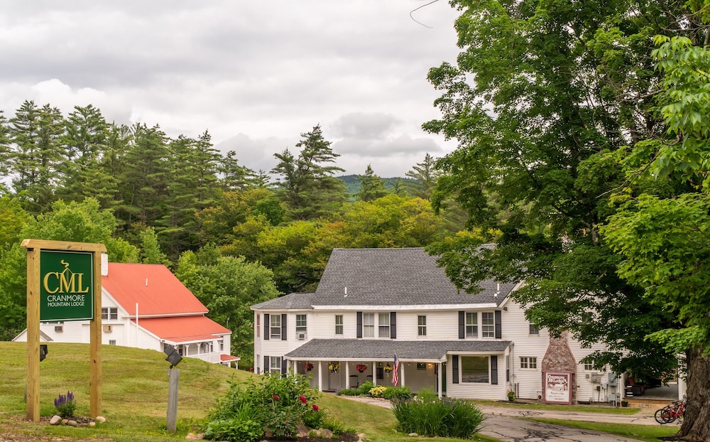 Cranmore Mountain Lodge Bed & Breakfast — фото 3