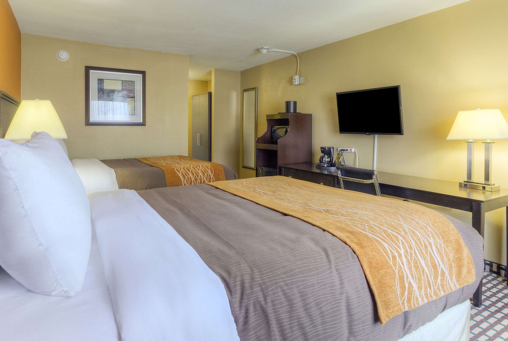 Quality Inn & Suites Chattanooga-East Ridge