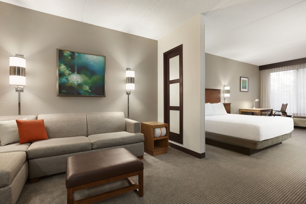 BNA Suites