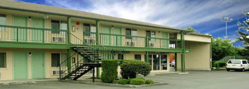Sunrise Inn