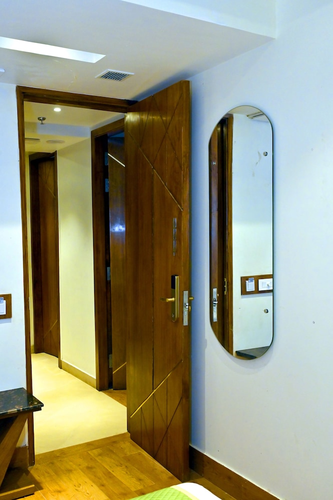 Hotel Indus by CSJS group — фото 4