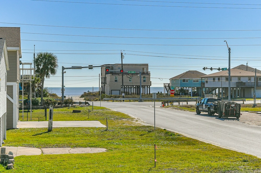 Hello Sunshine by Ryson Vacation Rentals