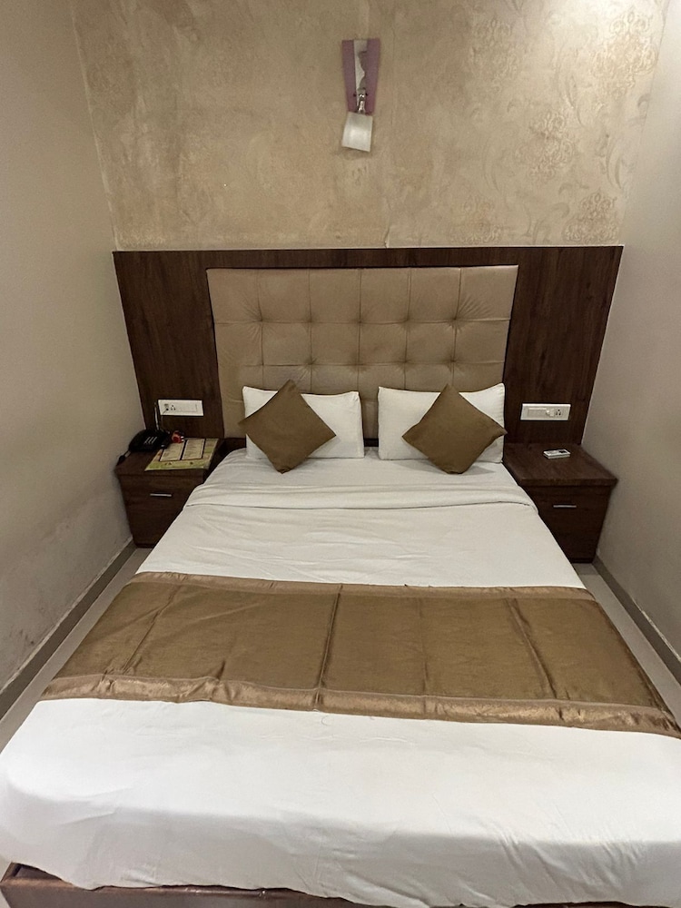 Hotel BKC Mannat — фото 5