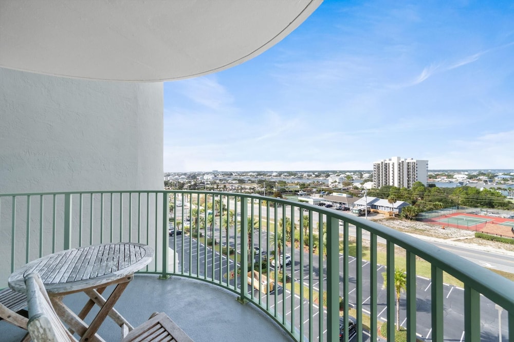 Perdido Towers East 801