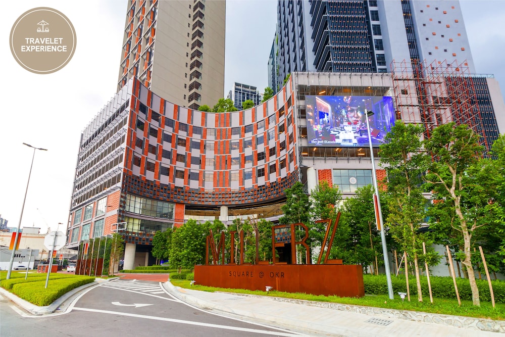 Millerz Square, Old Klang Road