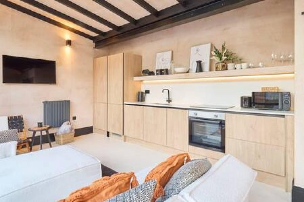 Host Stay Faversham Studio — фото 2