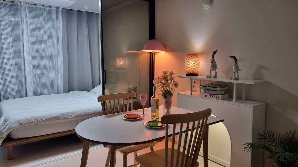 Daegu Dongseongro Star B&B Business Hotel