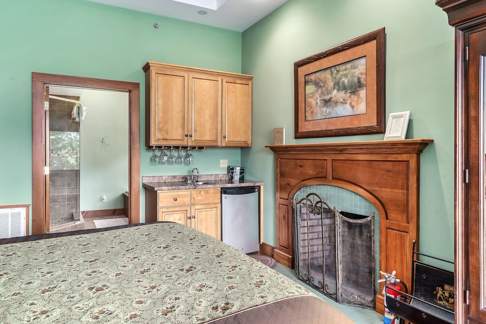 Laurel Valley Mountain Retreat