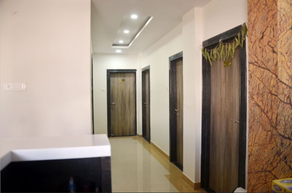 Goroomgo Galaxy Palace Bareli — фото 3