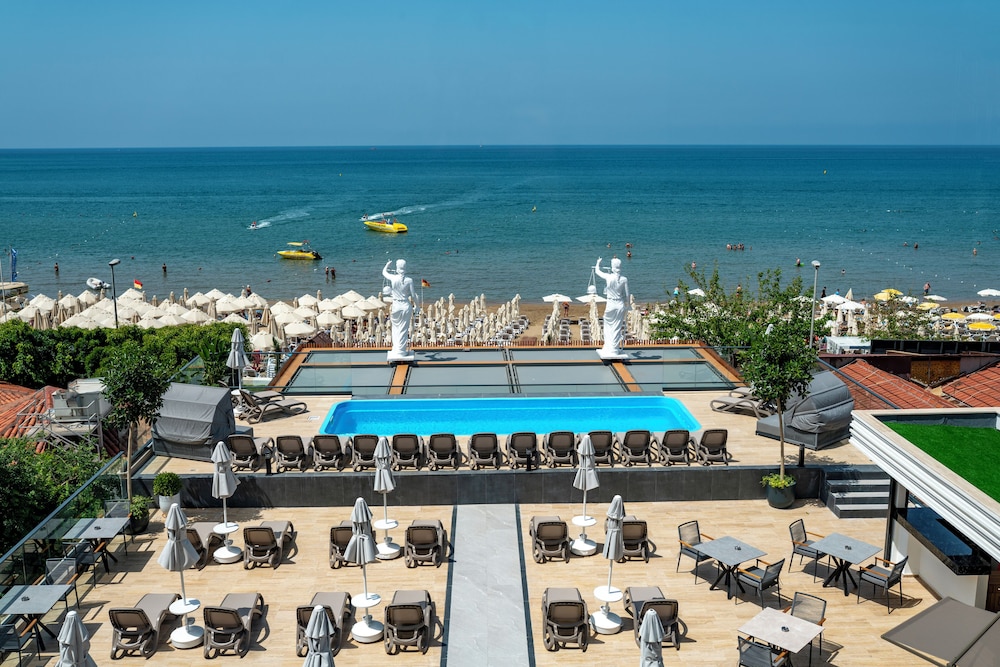 Simus Beach Hotel