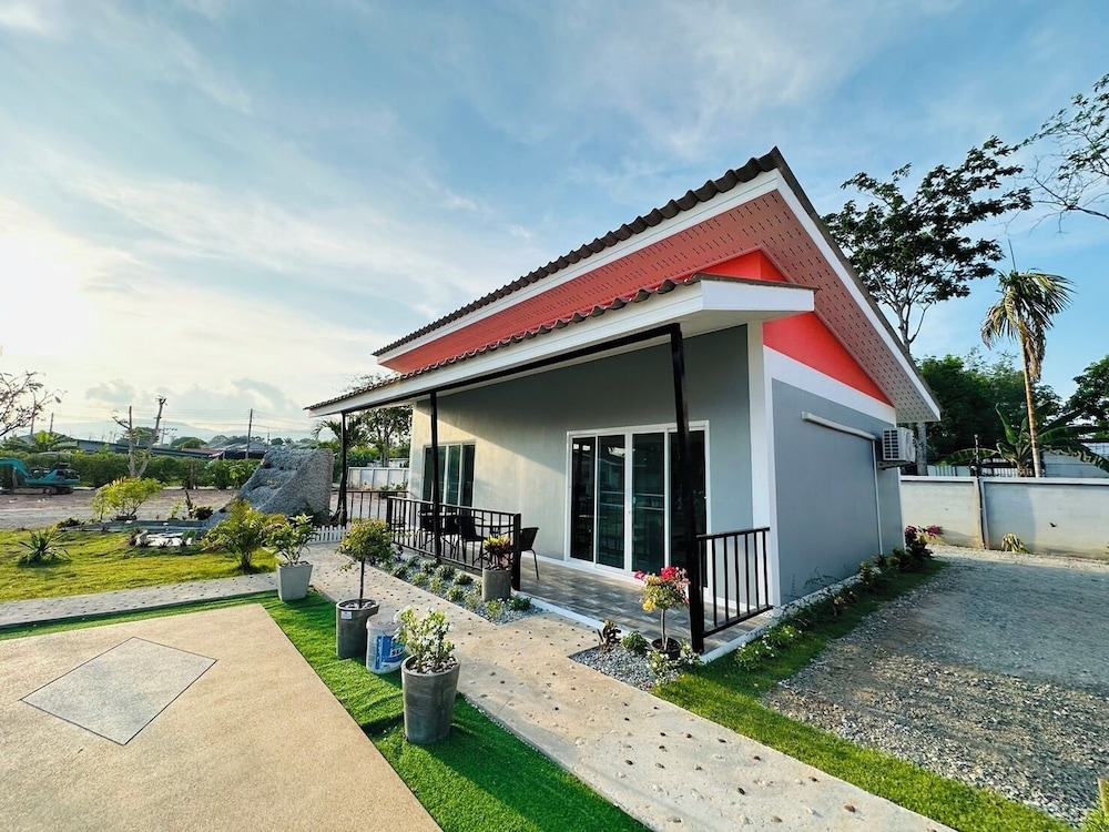 Patcharee Resort — фото 2