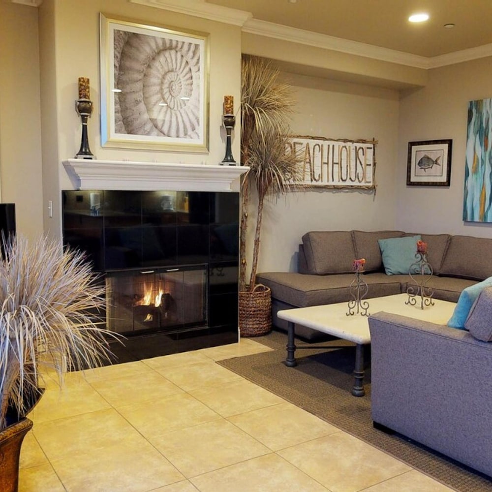 3 Bedroom 2 Bath Beachfront Home — фото 3