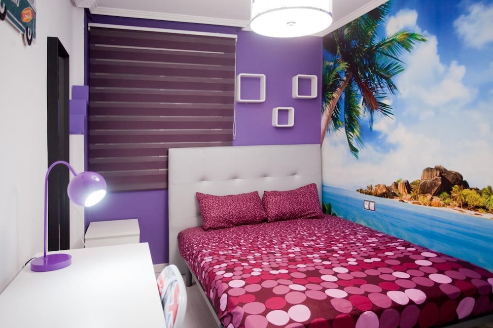 4-bed Sleeps 7, Free Parking — фото 2