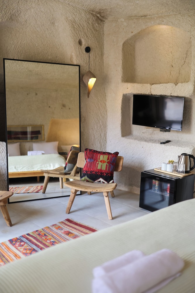 Potamia Cave Suites — фото 4