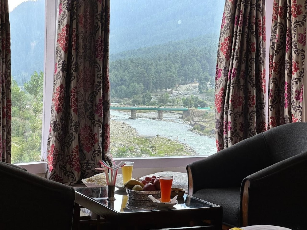 Hotel Mountview Pahalgam — фото 3