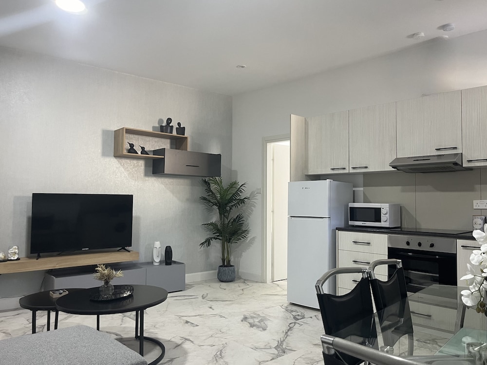Phaedrus Living: Limassol Downtown Habitat — фото 5