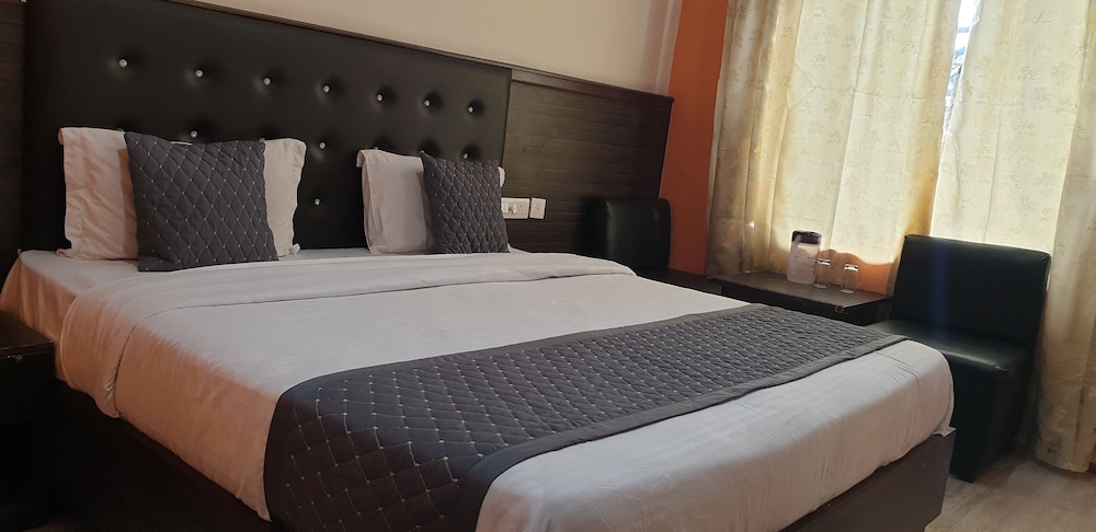 Soham Hotel — фото 2