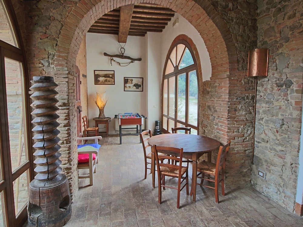 Attractive Apartment in old Farmhouse on the Estate With Pool