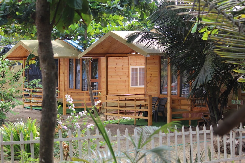 Basho Beach Huts & Cafe — фото 5
