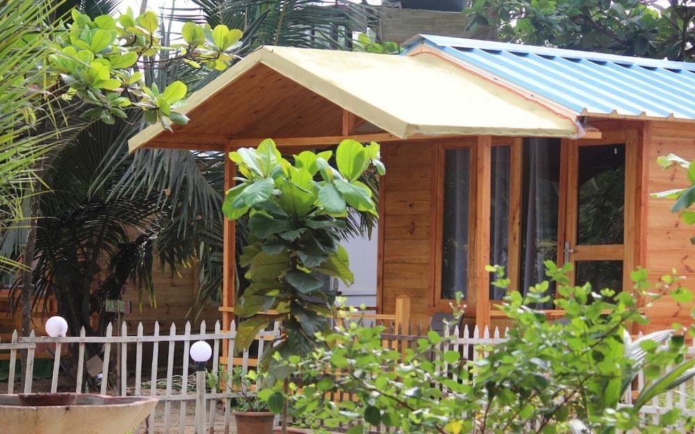 Basho Beach Huts & Cafe — фото 2