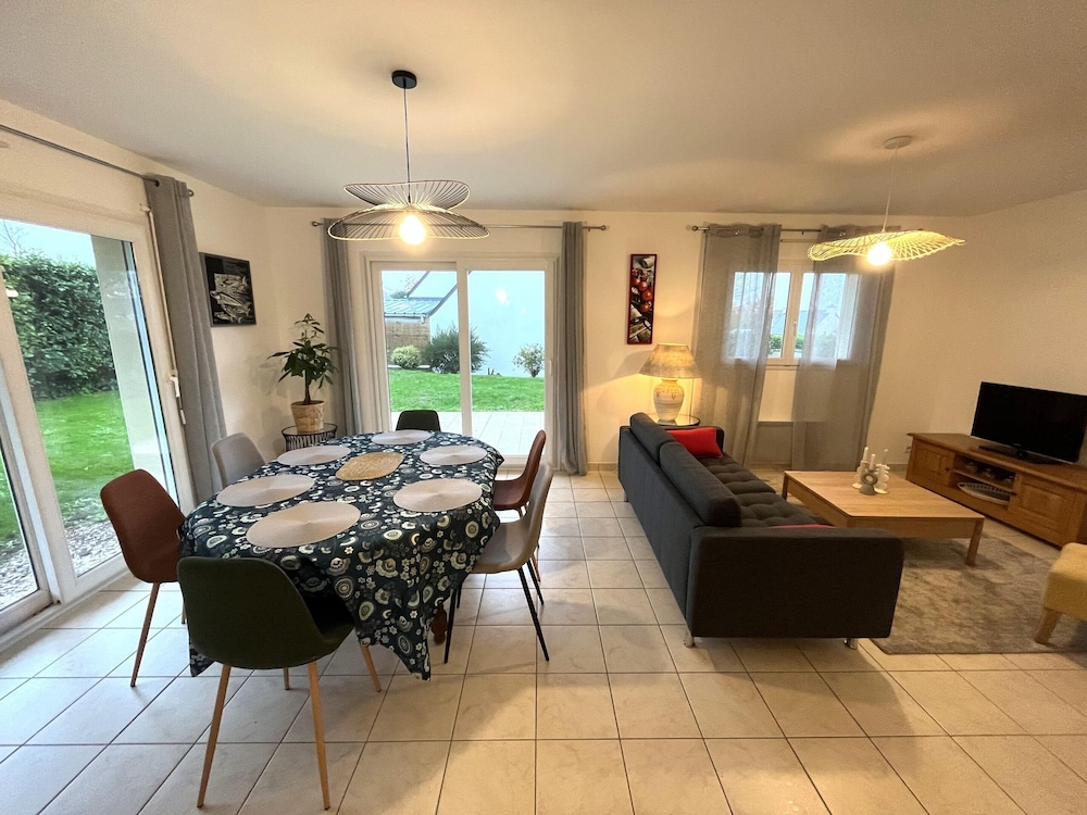 Apartment in Carantec Near Sandy Beaches