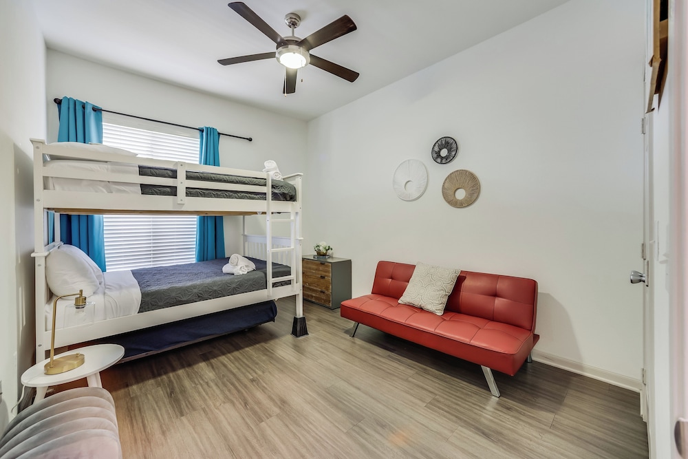 Lynn's Lodging