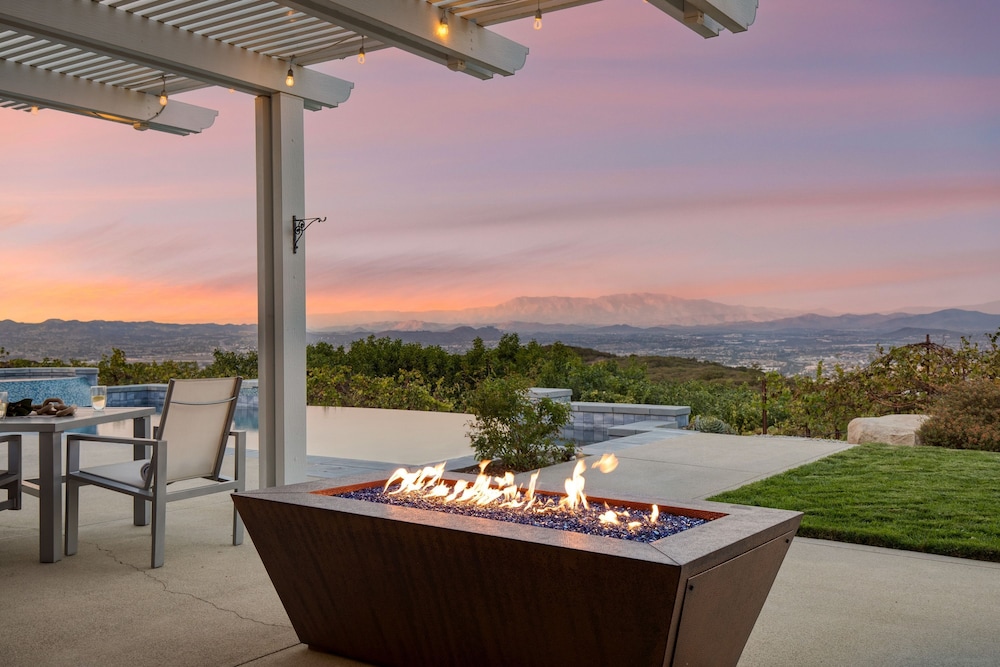 Summit Ranch by Avantstay Infinity Pool Views — фото 4