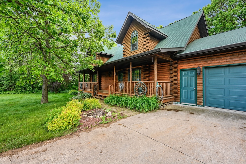 Wazeecha Lodge in Wisconsin Rapids