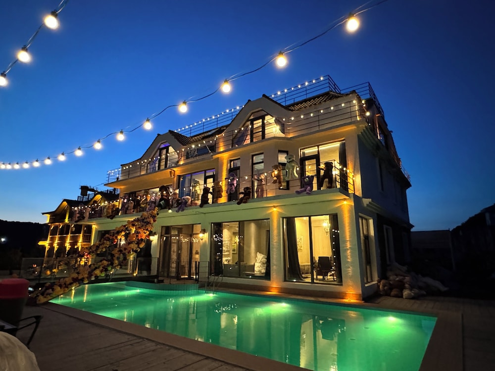 Shangzhi Qushe Resort Hotel