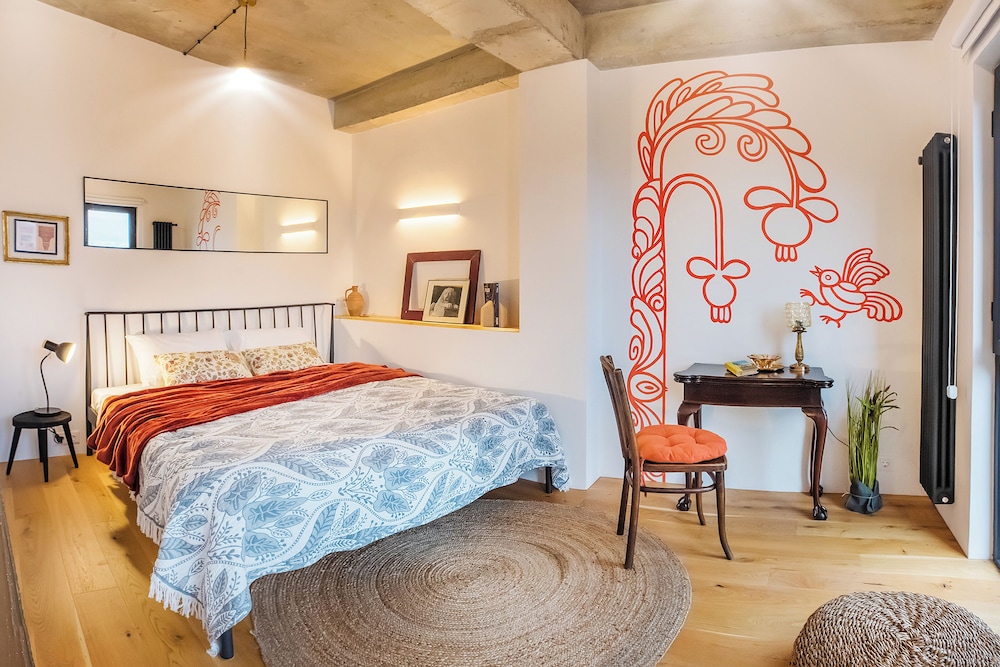 HB apartments Mikheil Bukhaidze