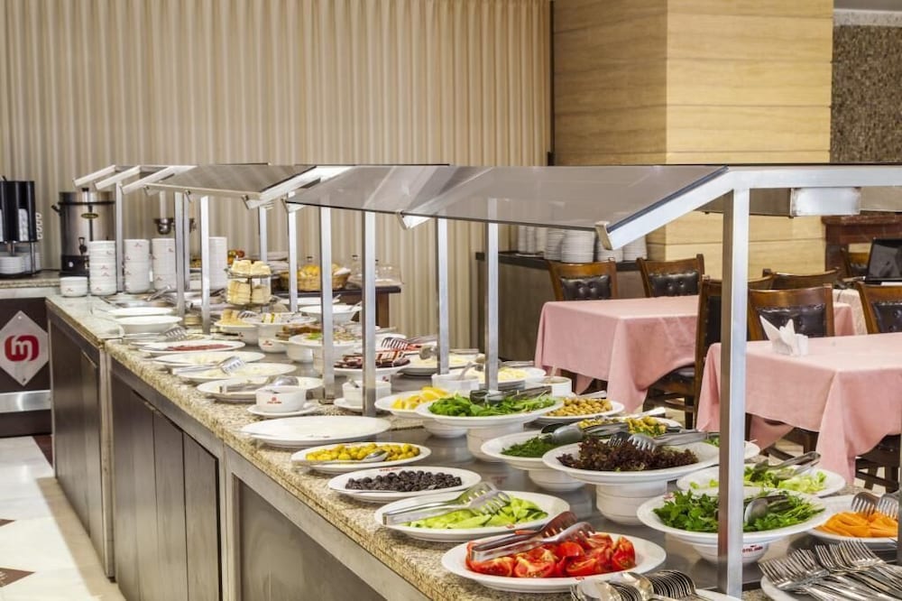 Mara Palas Hotel