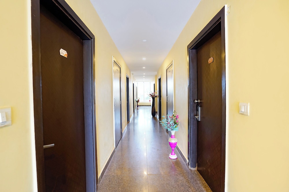 Fabhotel Bagatel — фото 2