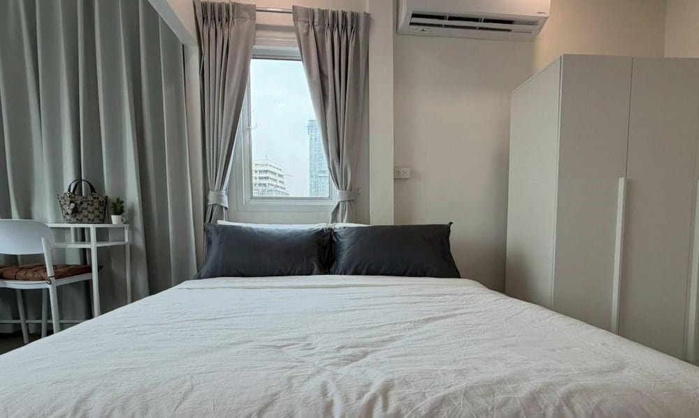 NamasStay Silom