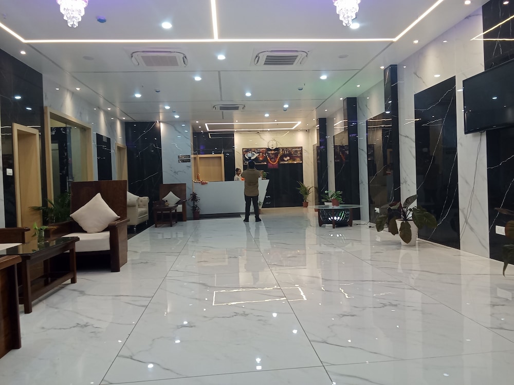 Hotel Chariot Inn — фото 2