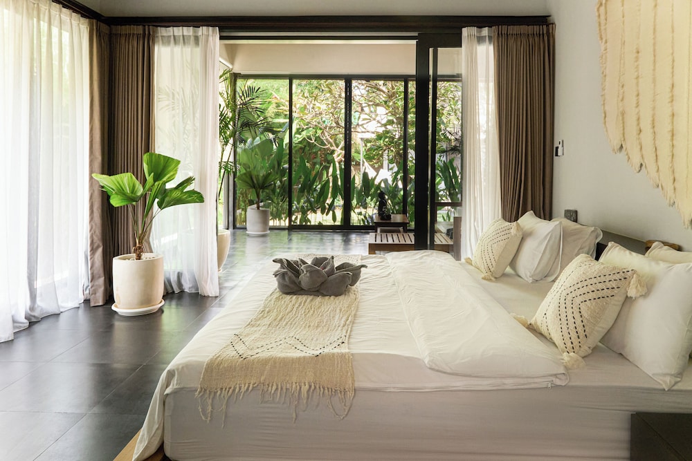 Villa Savaya Canggu Batu Bolong