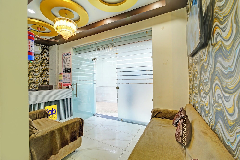 Fabhotel Starlight Inn — фото 3