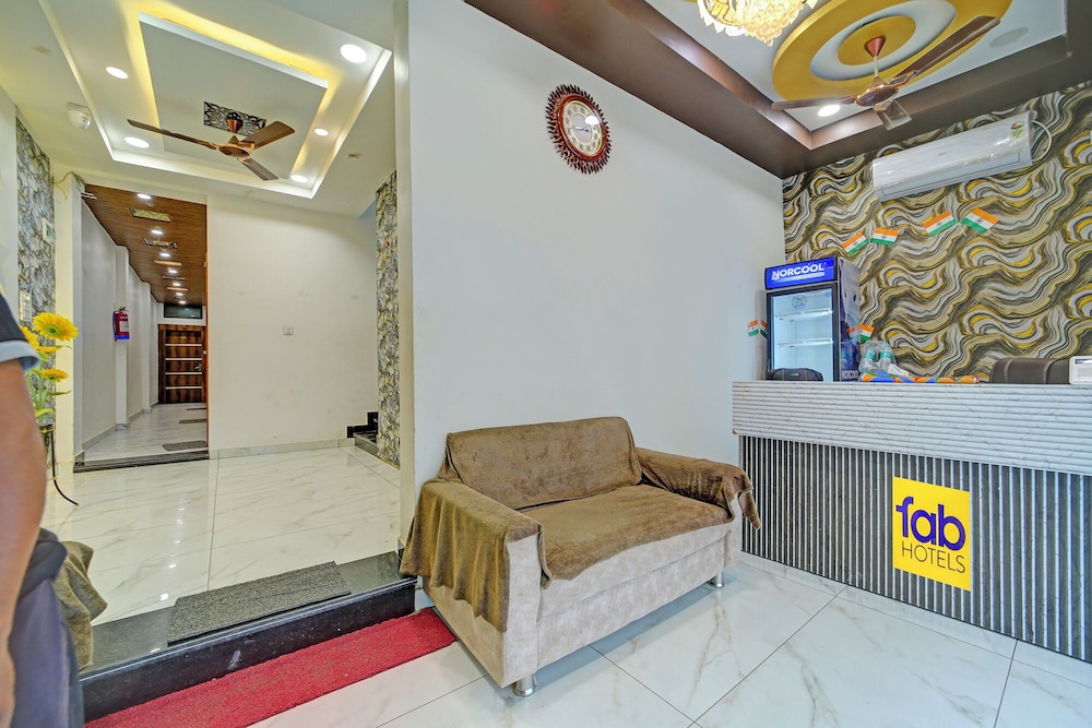 Fabhotel Starlight Inn — фото 2