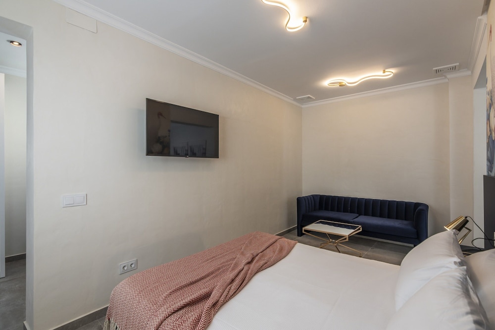 Ayamonte Central: City Apartment — фото 4