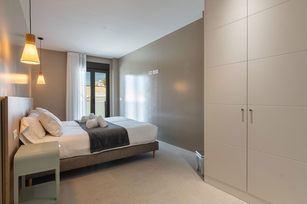 Duplex Townhouse With Balcony — фото 3
