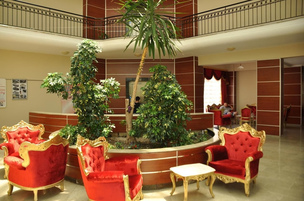 Larissa Inn — фото 2