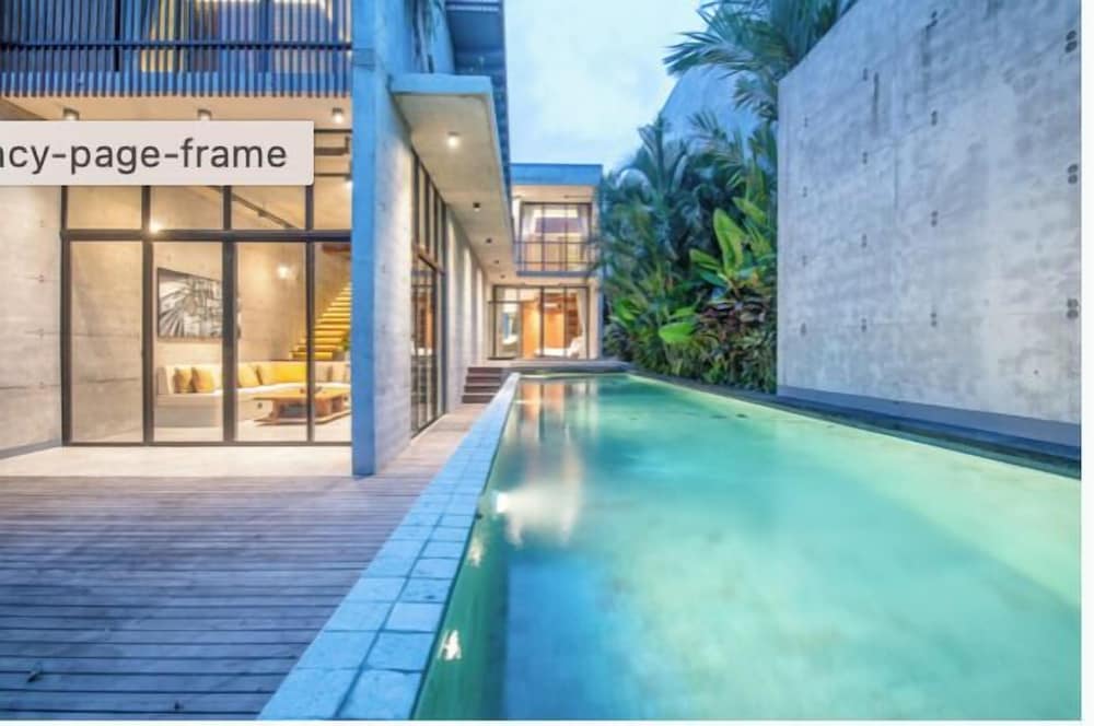 C La Villa Modern 4br Villa Canggu Beach 5mins