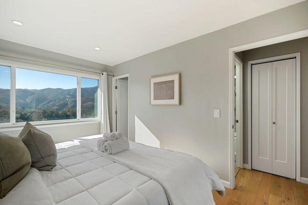 @ Marbella Lane - Chic Abode W/mountain Skyline — фото 4